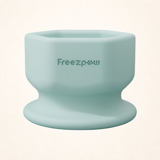 FreezSip Cat Fun Toy