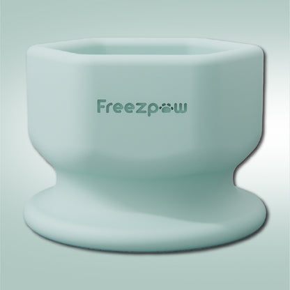 FreezSip Cat Fun Toy